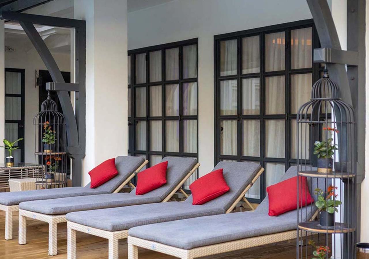 Le Thatluang D'Or Boutique Hotel Vientiane Bagian luar foto