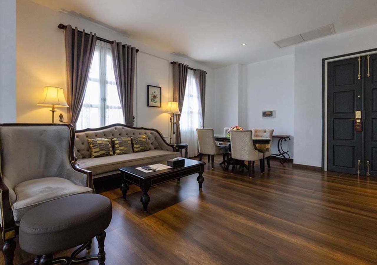 Le Thatluang D'Or Boutique Hotel Vientiane Bagian luar foto